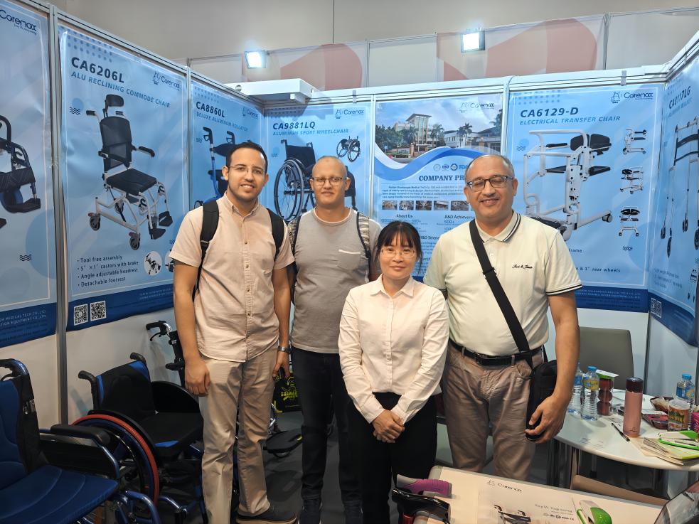 A dubai kiállítás megnyerése, iparági vezető szerep bemutatása