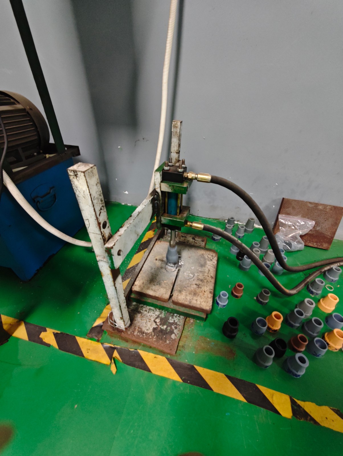 Foot pad fatigue test.jpg