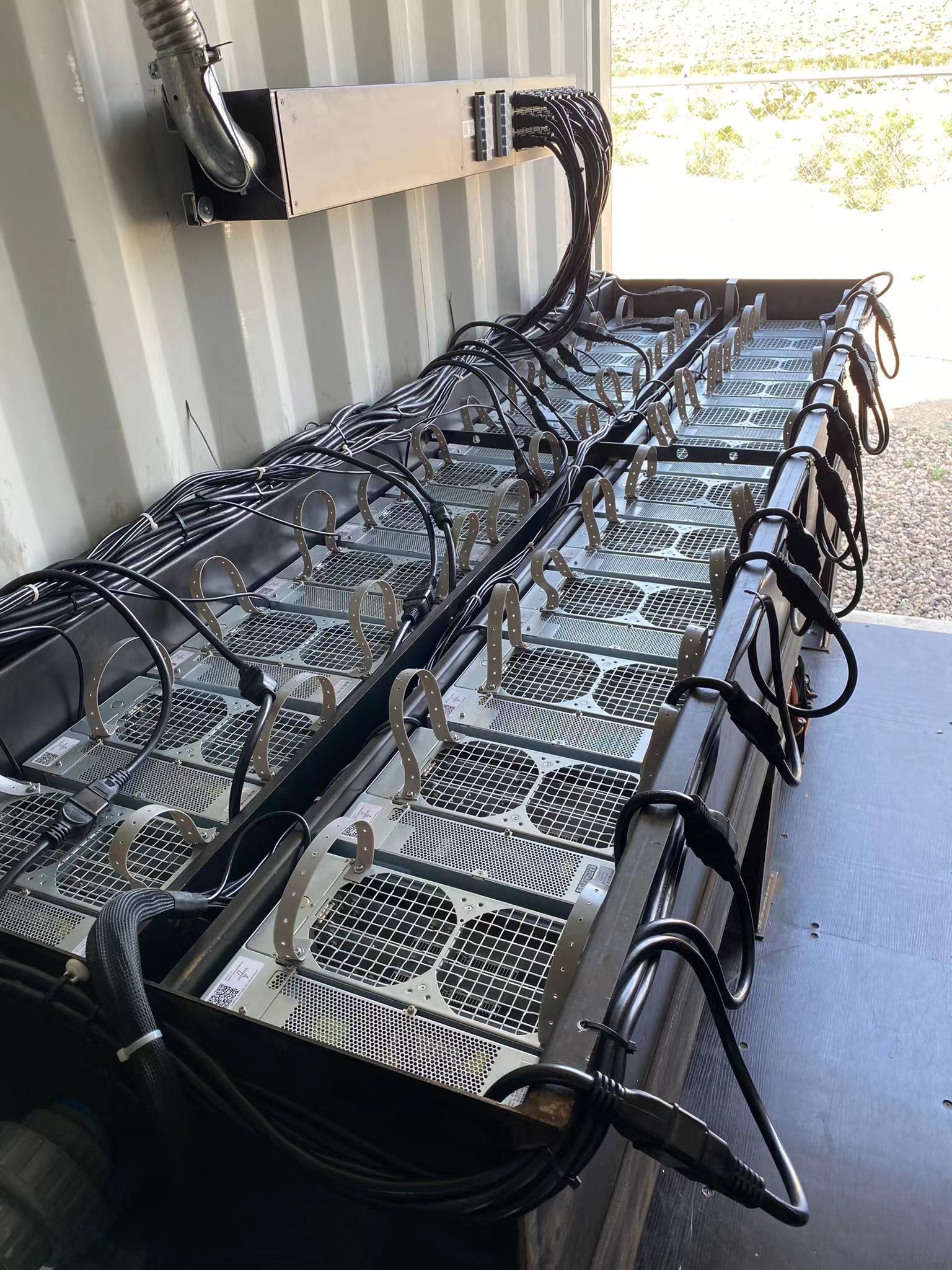 Unlocking Next-Generation Cooling: Exploring Immersion Cooling Technology