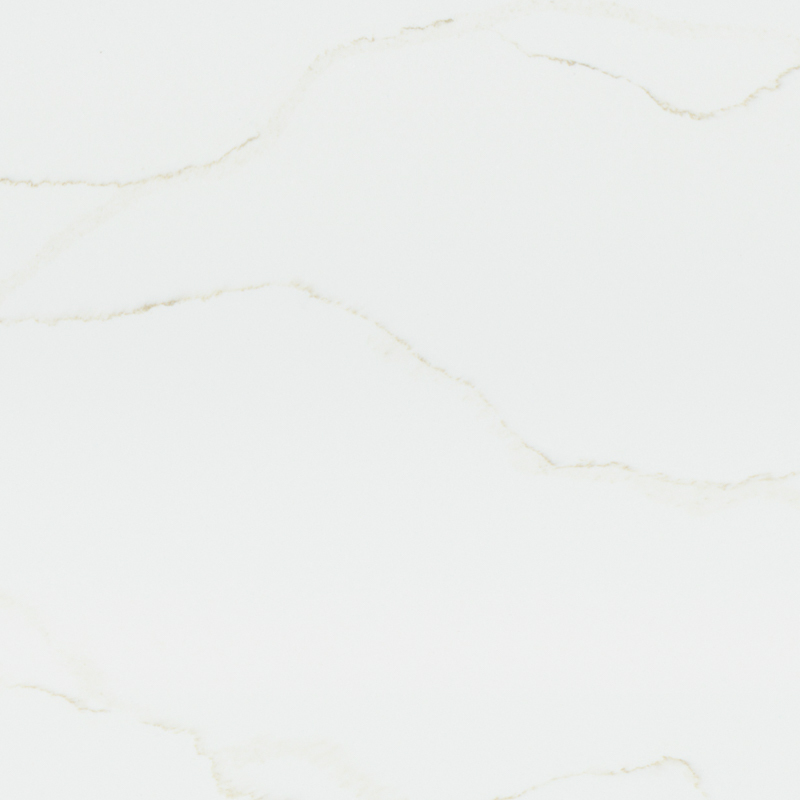 柔らかい茶色の脈を持つ繊細な人工水晶