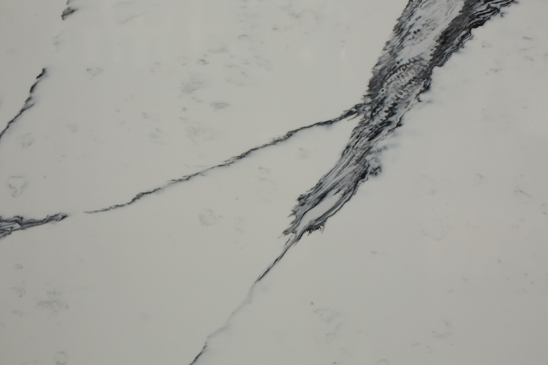 パンダ ホワイト クォーツ キッチン カウンタートップ