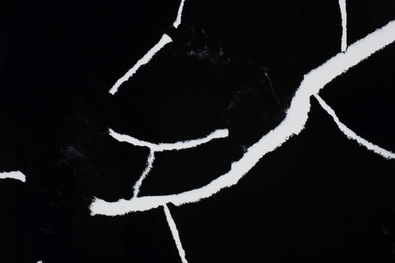 Dalle assortie de livre de quartz artificiel Marquina noir