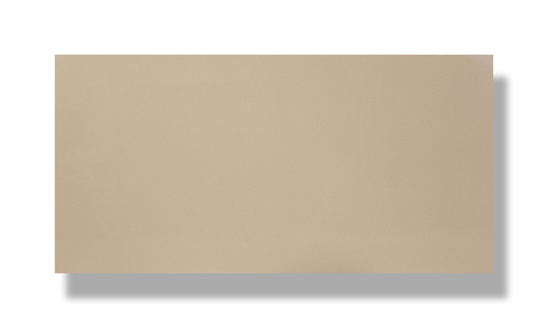 Douche en marbre manufacturé beige