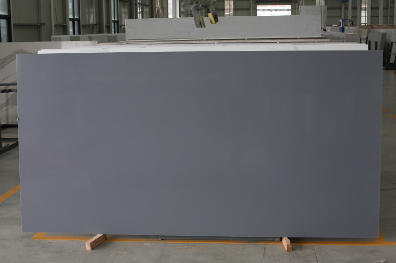 Bancada de cozinha em quartzo cinza