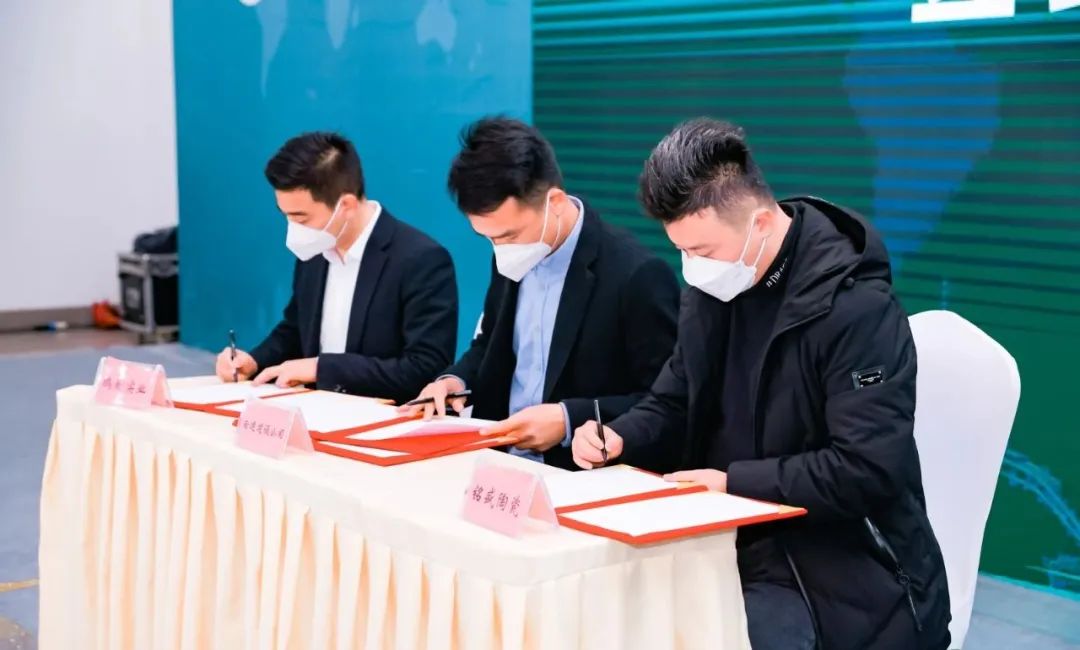 Congratulations Pengxiang stone and Nanjian construction company reached cooperation