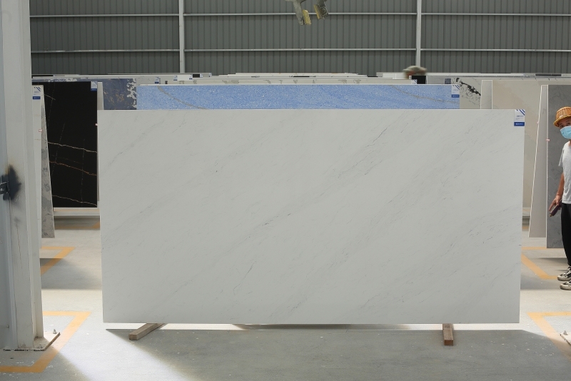 PXQZ220616-2 Elegant White Quartz Cut to Size for Backsplash