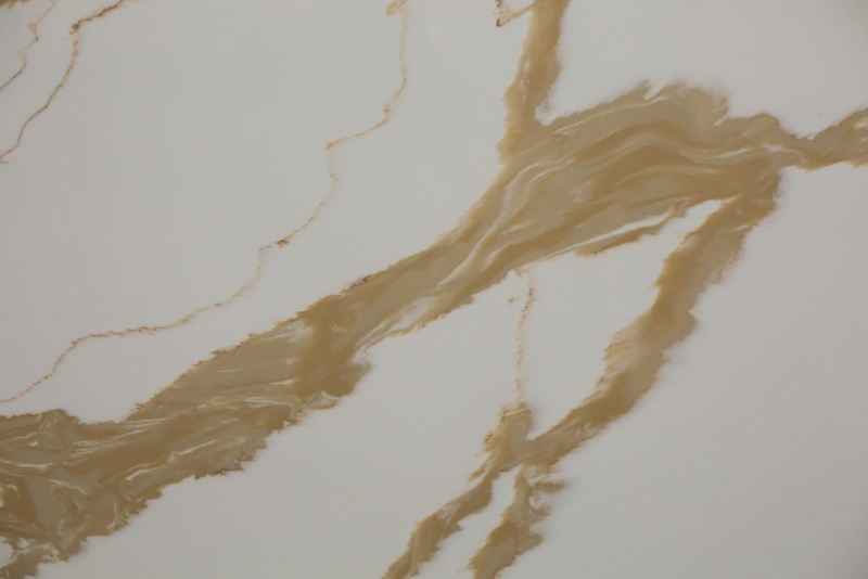 PXQZ201104-2 GLoden Veins Artificial Quartz Warm Neutral Calacatta