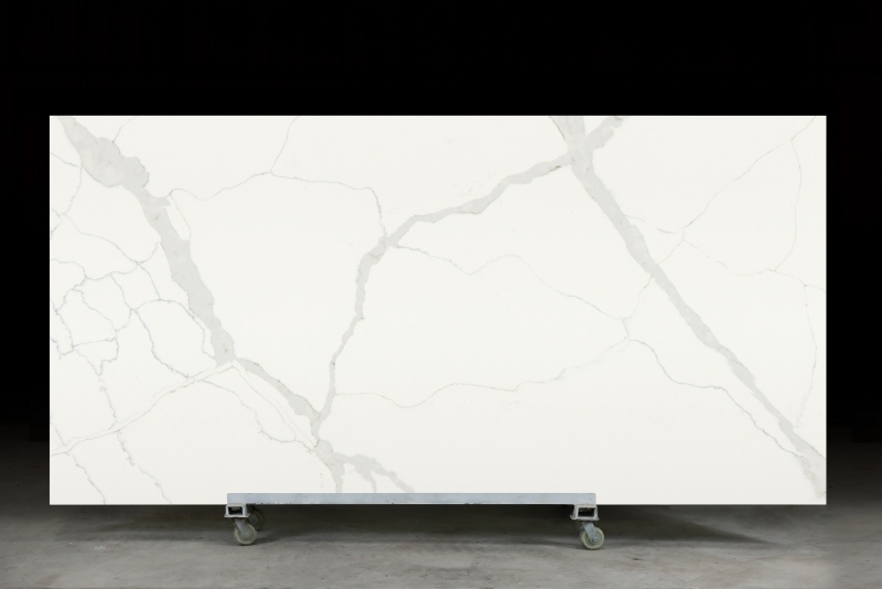 PXQZ190514-3 White Calacatta Quartz Slab Cut to Size Kitchen Countertop