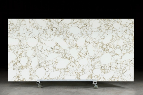 Golden Calacatta Engineered Quartz Stone Surface for House Island tops
