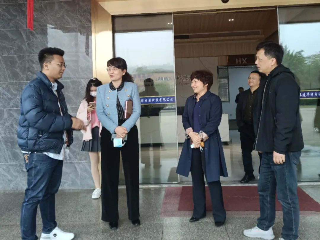 Văn phòng bảo hiểm y tế hai cấp của thành phố Chương Châu và quận Trường Đài, đã đến thăm Huaxiang Power để điều tra