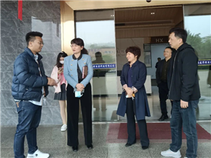 Văn phòng bảo hiểm y tế hai cấp của thành phố Chương Châu và quận Trường Đài, đã đến thăm Huaxiang Power để điều tra