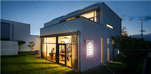 我应该为我的太阳能系统安装储能电池吗？