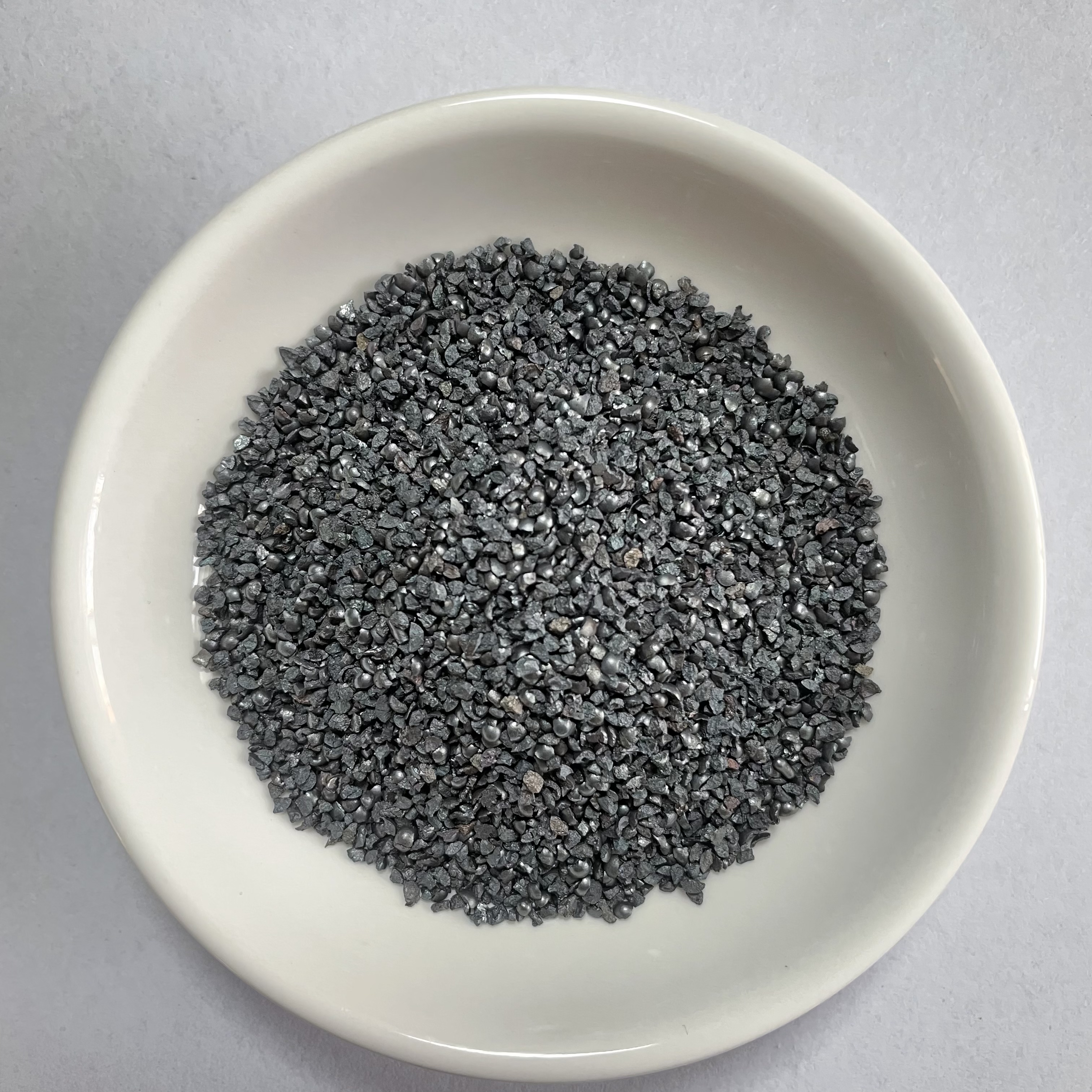 Cast steel sand suitable for industrial scope