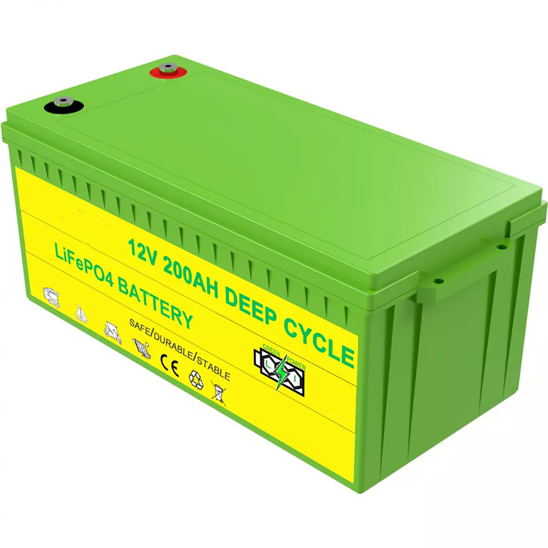 How does a deep cycle battery differ from a regular battery?