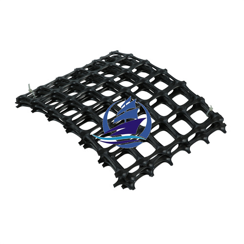 Allée de géogrilles biaxiales en polypropylène