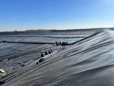 Quali sono gli esempi di geomembrane?