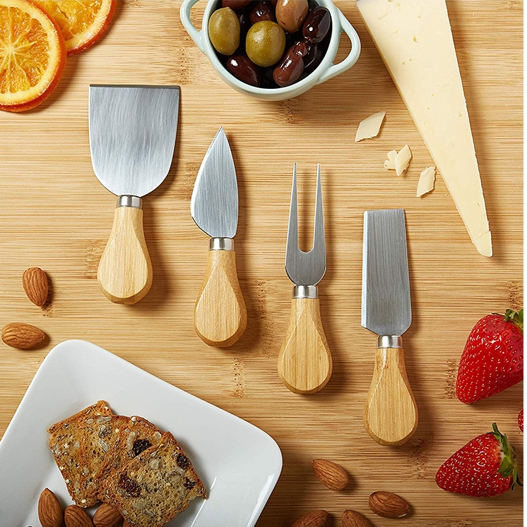 wooden cheese board