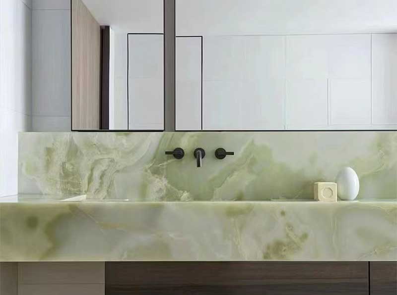 Onyx honeycomb table Onyx honeycomb table