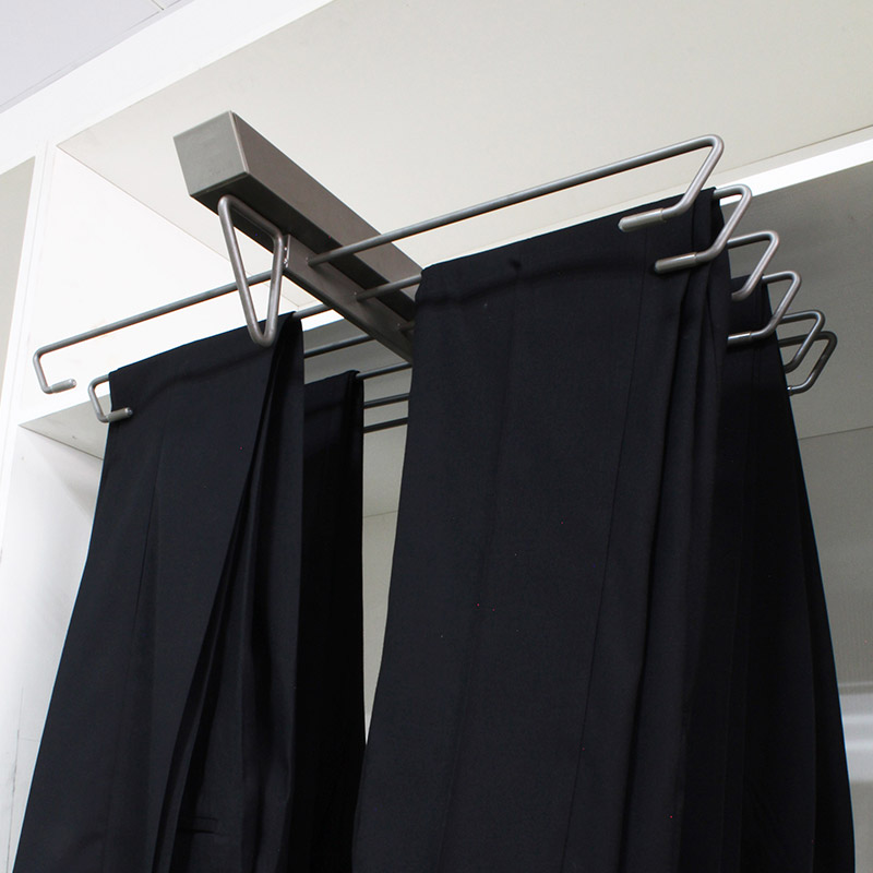 Cabides de metal para várias calças para organização de guarda-roupa