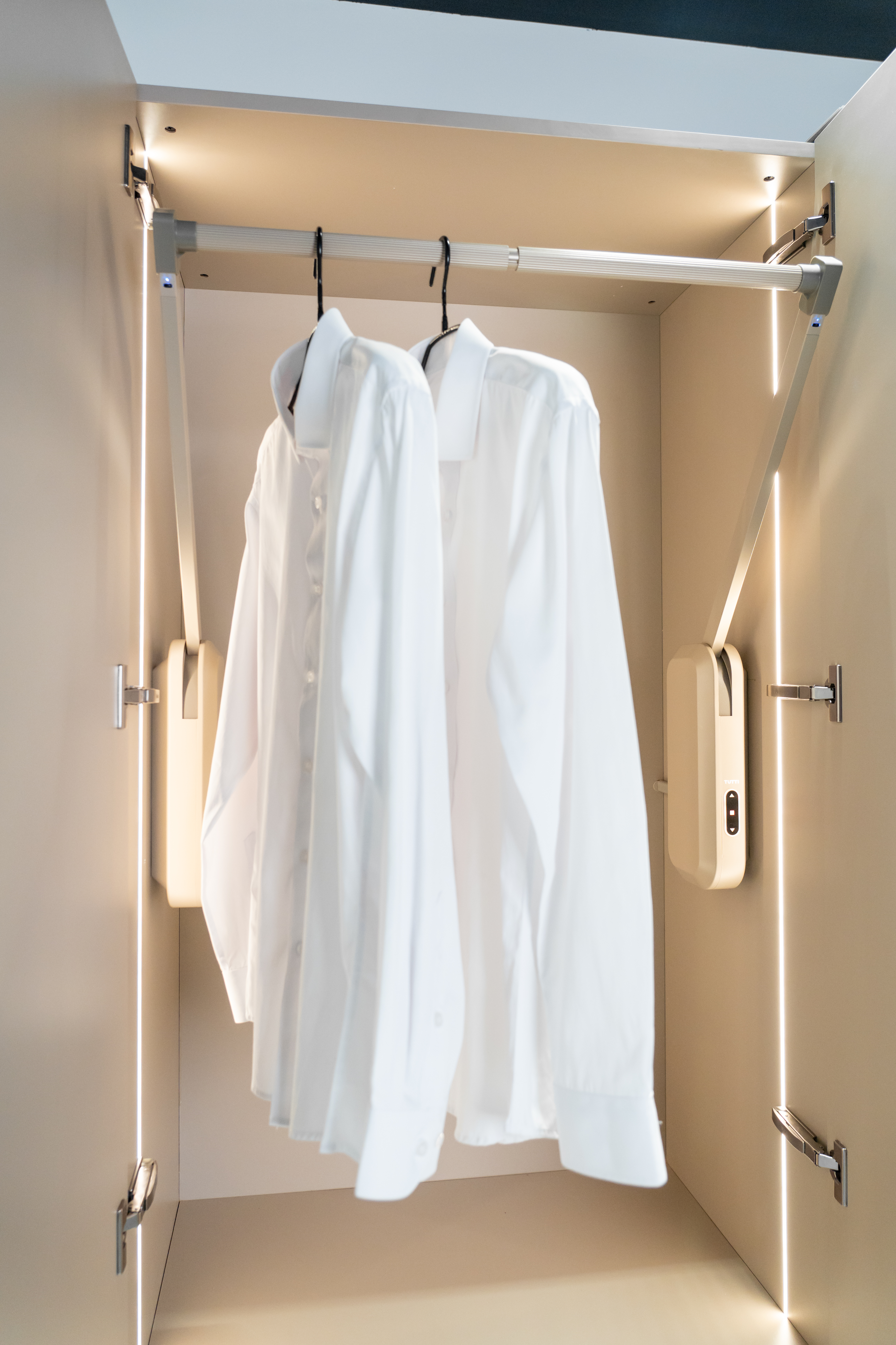 Automatic Wardrobe Lift