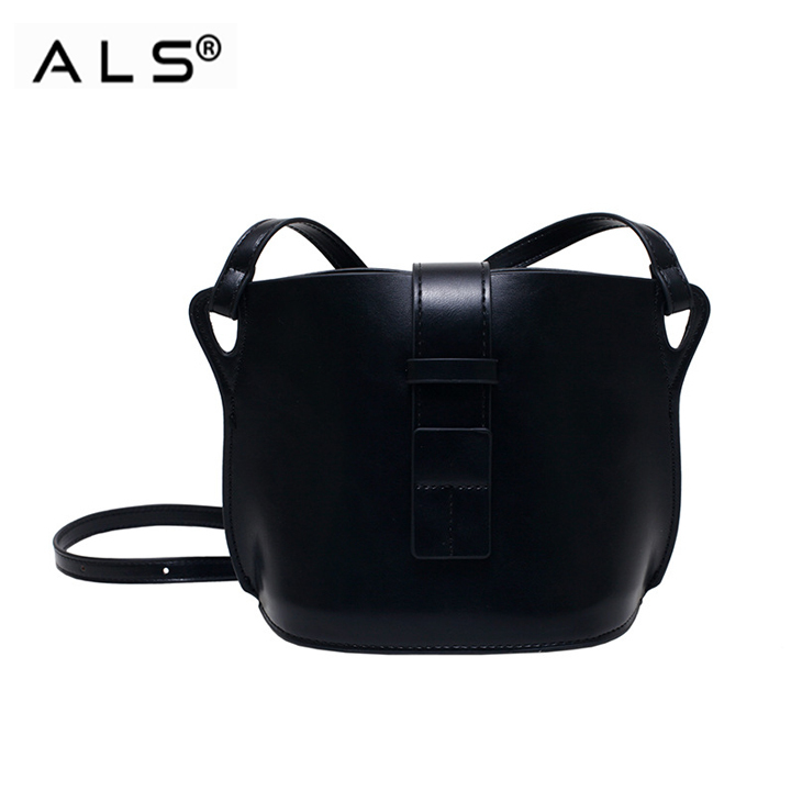 Black Leather Leisure Crossbody Bag