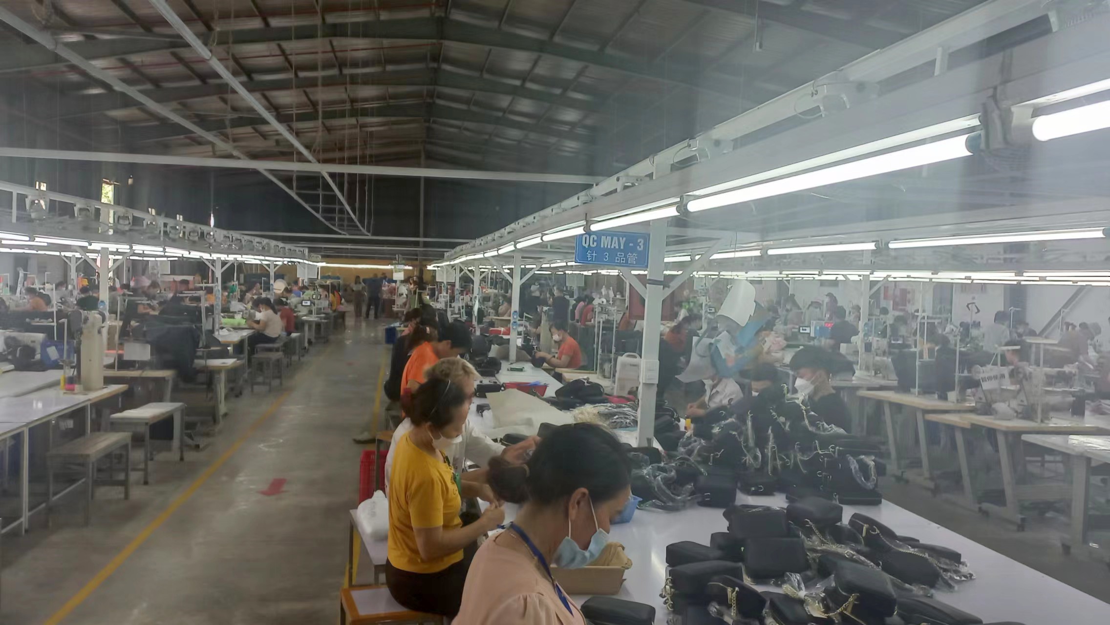 Vietnam leather bag factory