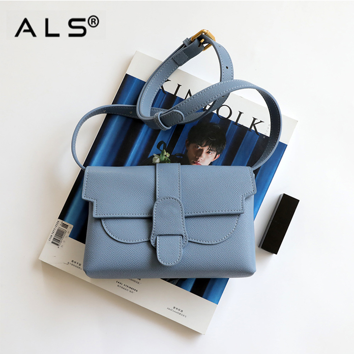 Bolso bandolera de cuero a la moda