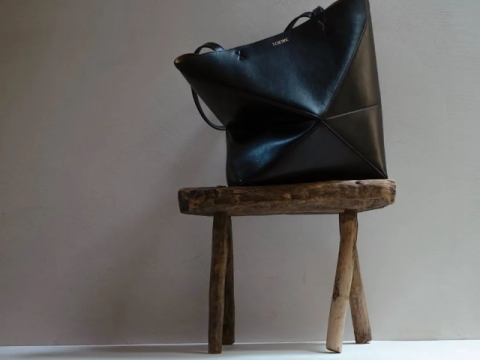 Loewe Memperluas Keluarga Puzzlenya Dengan Puzzle Fold Tote Baru