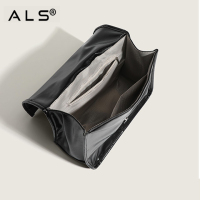 Bright chain shoulder bag