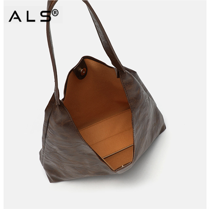 Simple large capacity crossbody tote bag