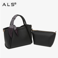 Classic basket leather bag