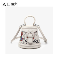 Cute graffiti trapezoidal white bucket bag