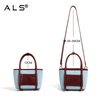 Tas Bucket Denim dan Kulit yang Elegan dengan Tali yang Dapat Dilepas