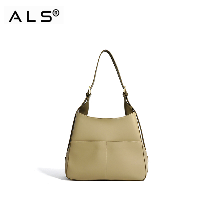 Elegante bolso hobo de piel beige