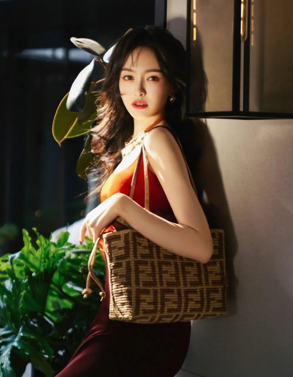 summer handbag trends summer handbag trends