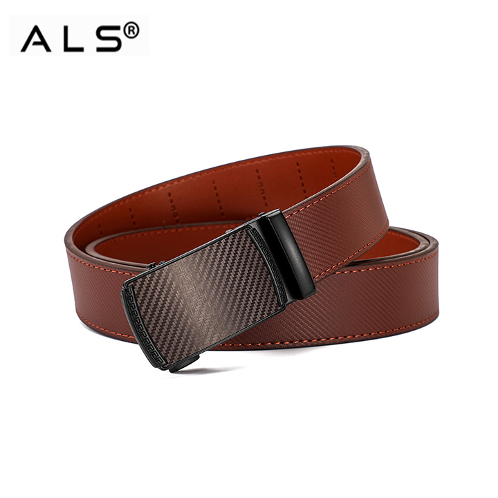 Cinturón de piel texturizada con hebilla automática y acabado en carbono multicolor