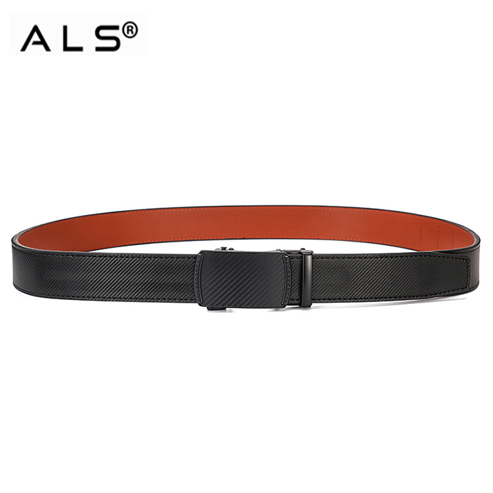 Cinturón de piel texturizada con hebilla automática y acabado en carbono multicolor