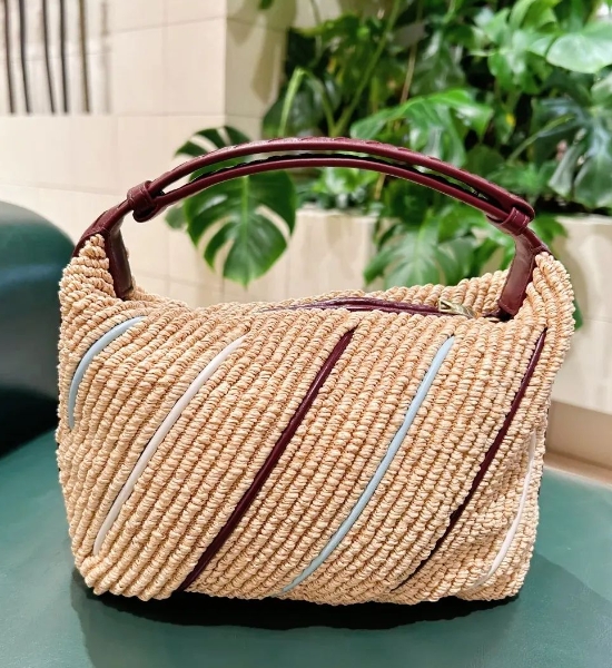 straw bags