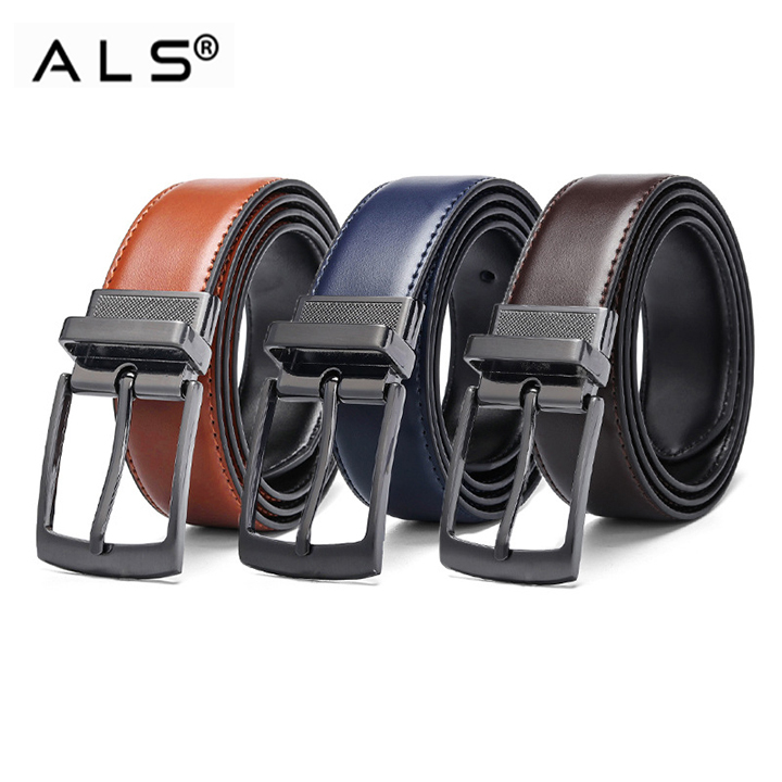 Cinturón de cuero multicolor con hebillas negras modernas