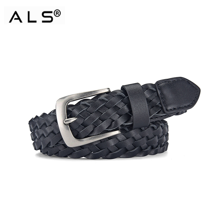 Cinturón de piel trenzada con hebilla metálica