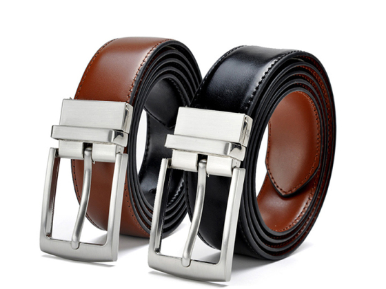 Wendbarer zweifarbiger Ledergürtel: Stil und Vielseitigkeit vereint