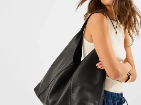 Pengilang Beg Kulit OEM: Pakar Logo Reka Bentuk Tersuai