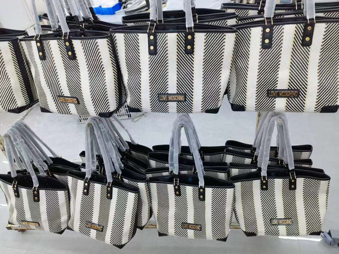 leather bag