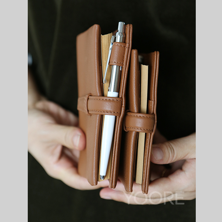 Carnet à anneaux en cuir, couverture rechargeable avec plusieurs pochettes pour cartes