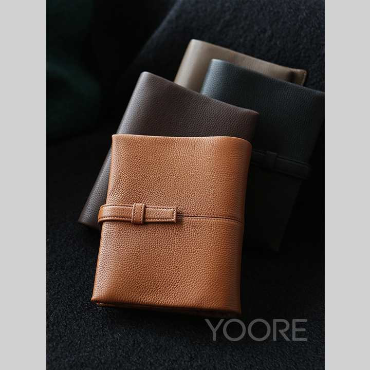 Carnet à anneaux en cuir, couverture rechargeable avec plusieurs pochettes pour cartes