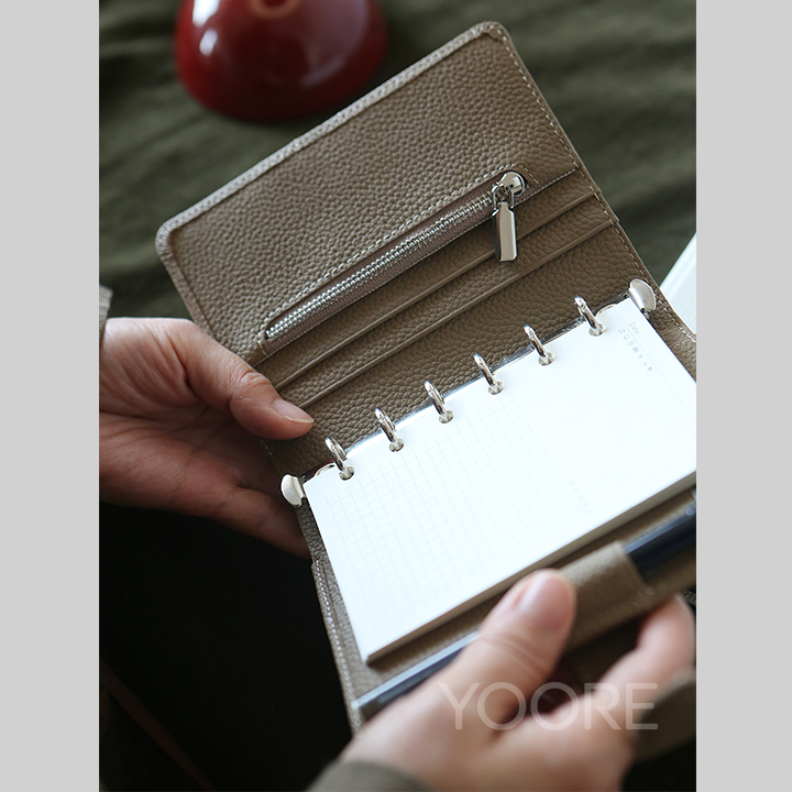 Sampul Perencana Kulit Tekstur Leci Minimalis, Kantong Resleting & Tempat Kartu