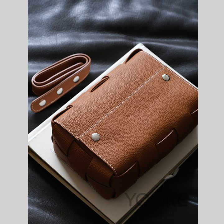 Étui pour boîte à mouchoirs en cuir tressé – Porte-serviettes décoratif avec bandoulière amovible à pression