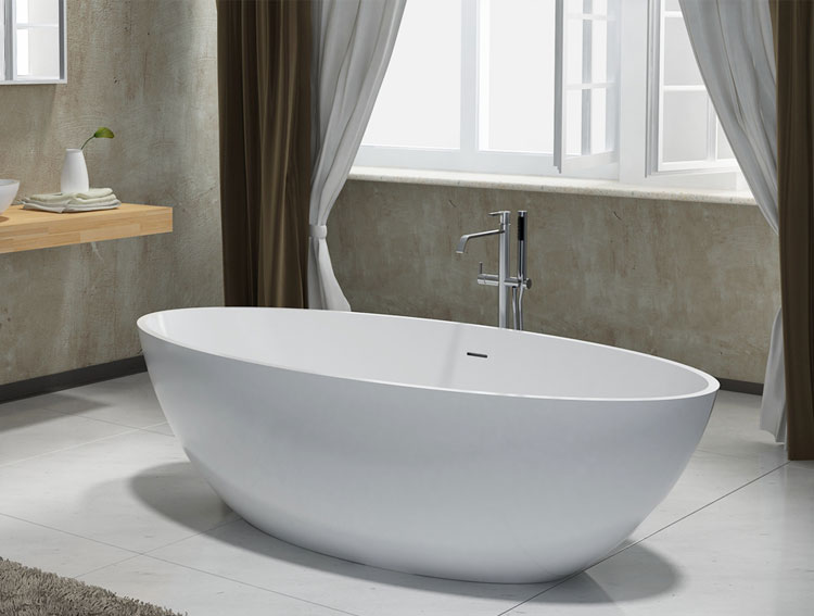 Oval Shaped Bathtub