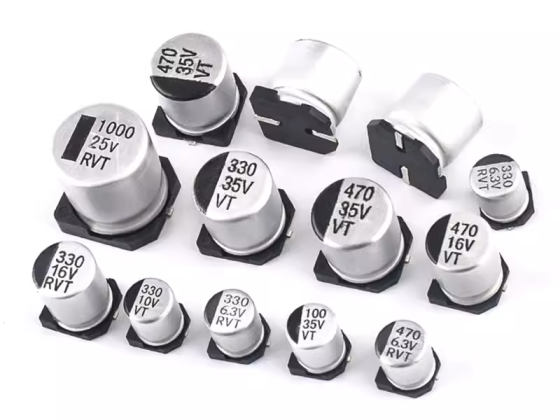 Condensateur électrolytique en aluminium SMD 16V 25V 35V 50V 100UF 220UF 470UF 47UF