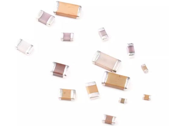 MLCC 0805 0603 1206 105 m 1 patch capacité uf/2.2/4.7/10/22/47/100 uf 106 m